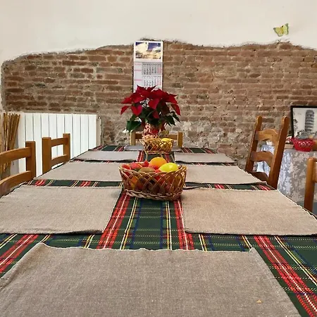 La Maison De Tommy Bed & Breakfast